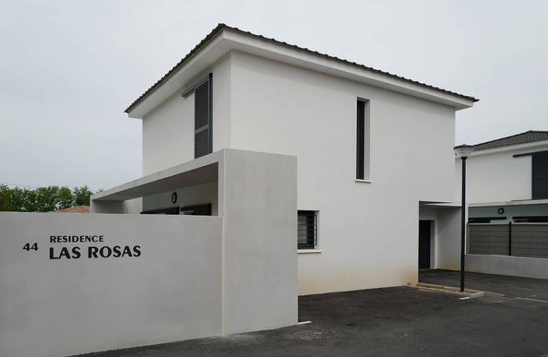 LAS ROSAS